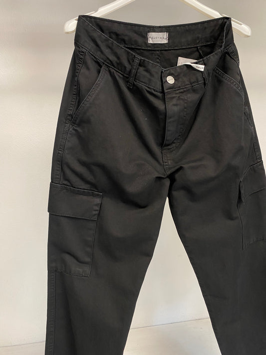 Cargo trousers with elastic