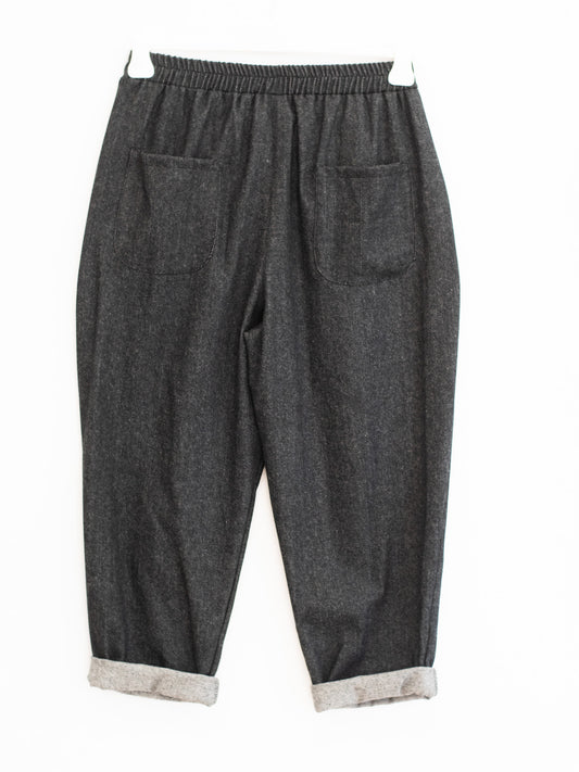Relaxed trousers 158C