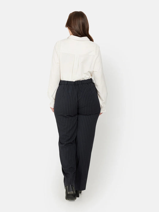 Curvy complete trousers
