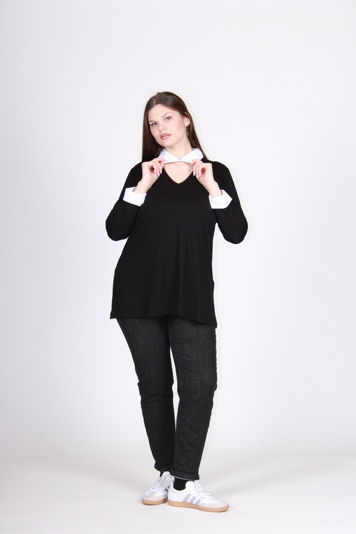 Maglia collo nero