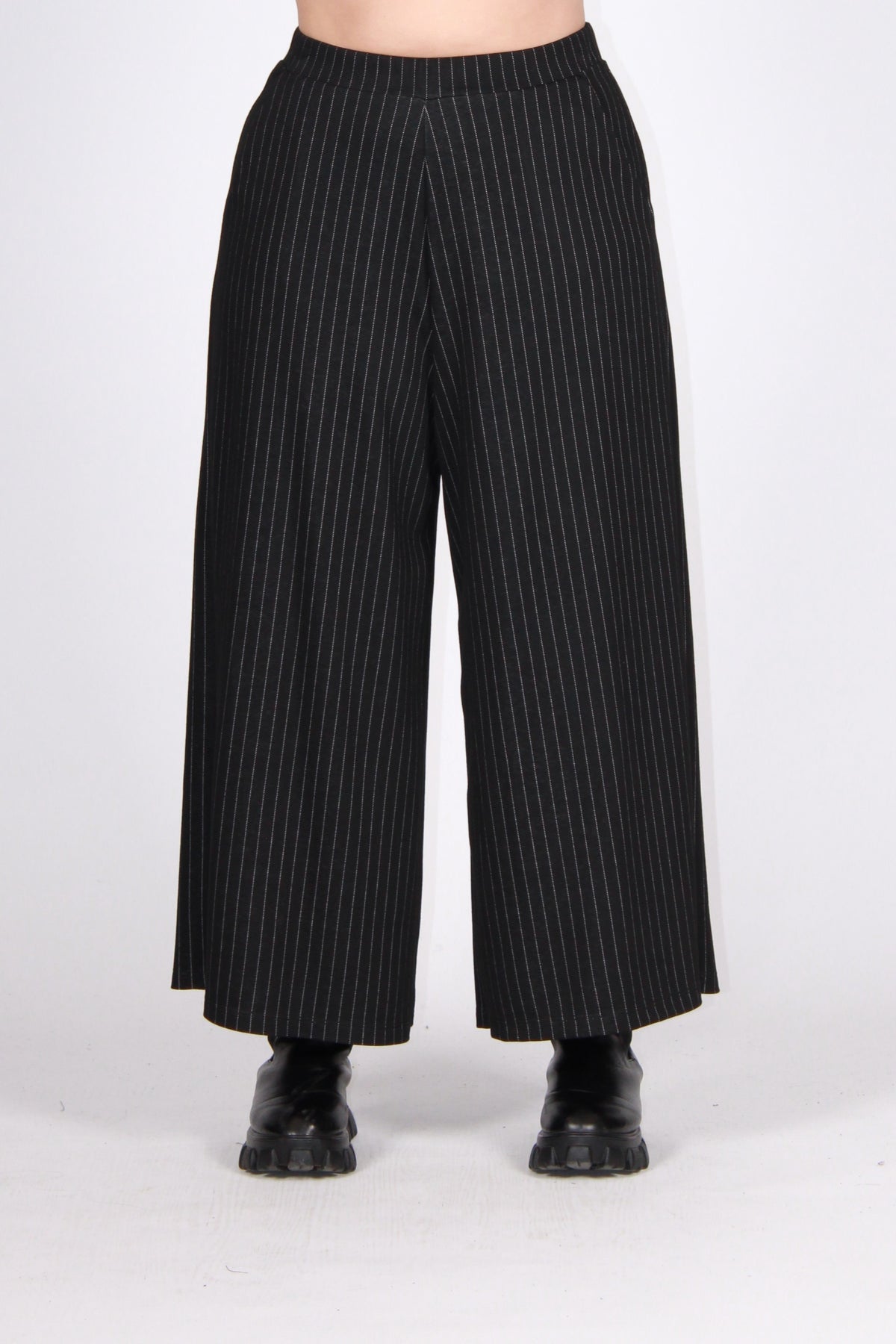 Pantalone palazzo gessato