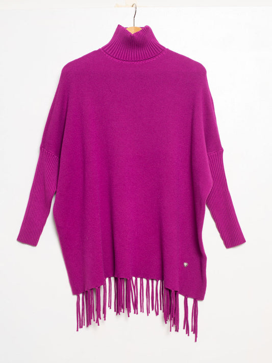 Maxi turtleneck sweater with fringes