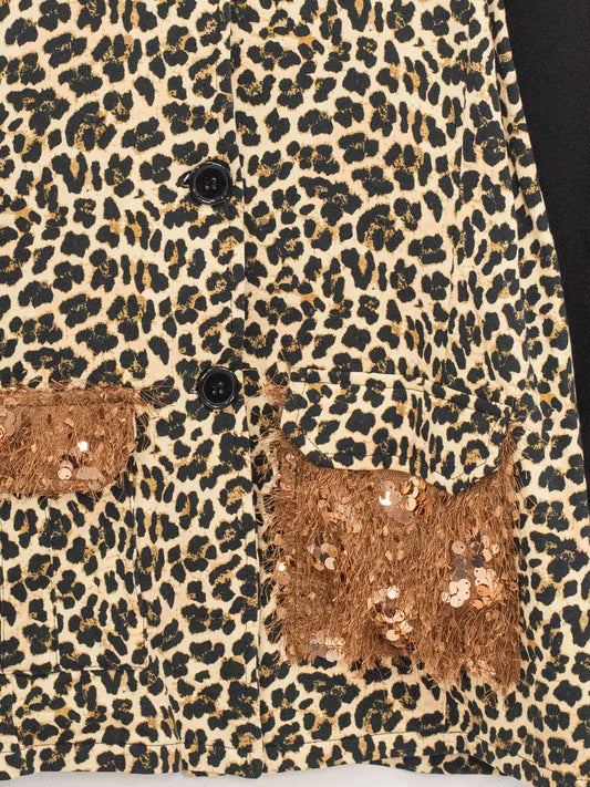 Spotted coat with sequins