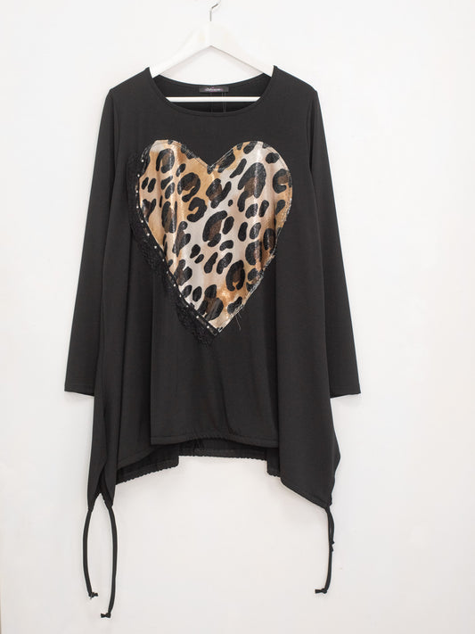 Spotted heart blouse