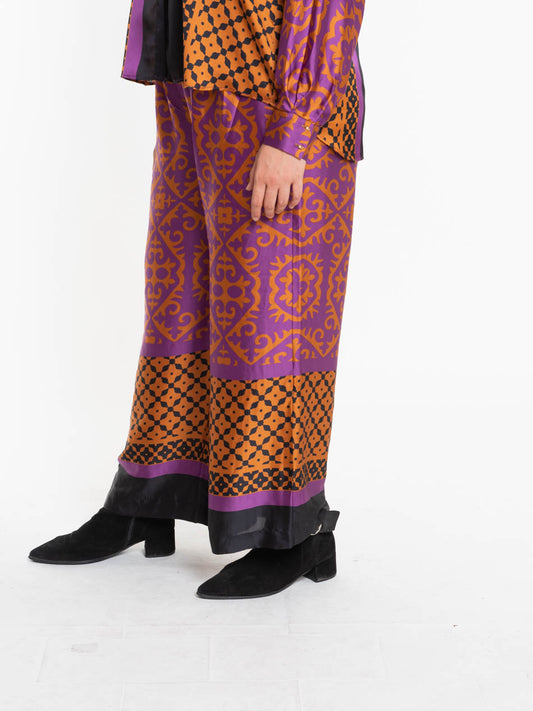 Printed curvy palazzo trousers