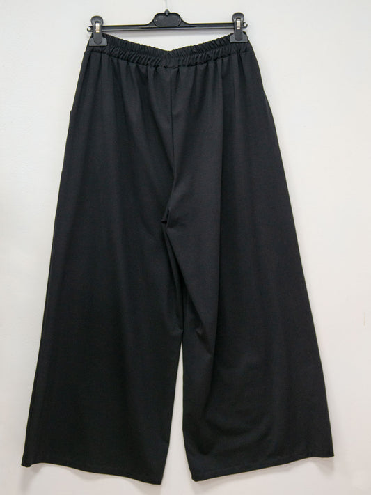 Wide trousers with inserts