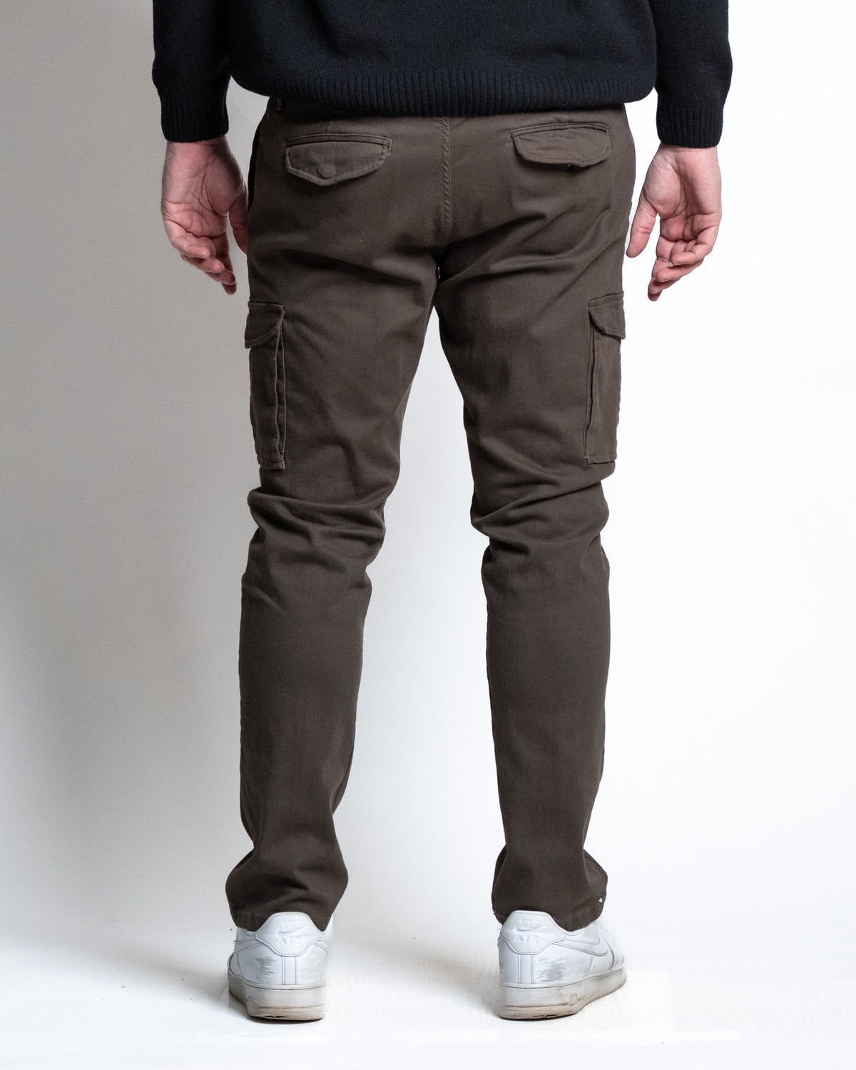 Pantalone tasconi moro
