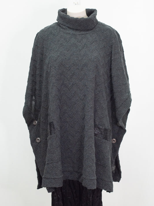 Maglia mantella tasca ecopelle