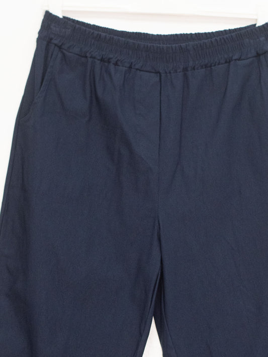 Pantalone morbido elasticizzato