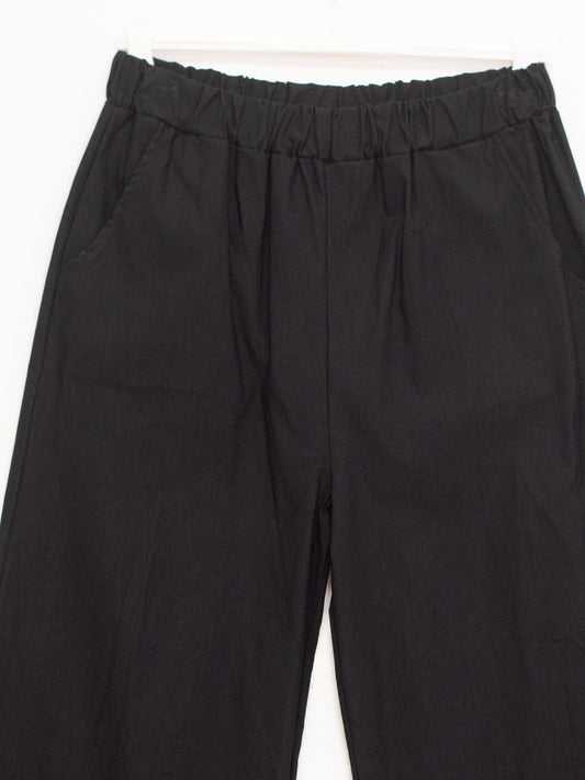 Pantalone morbido elasticizzato dritto