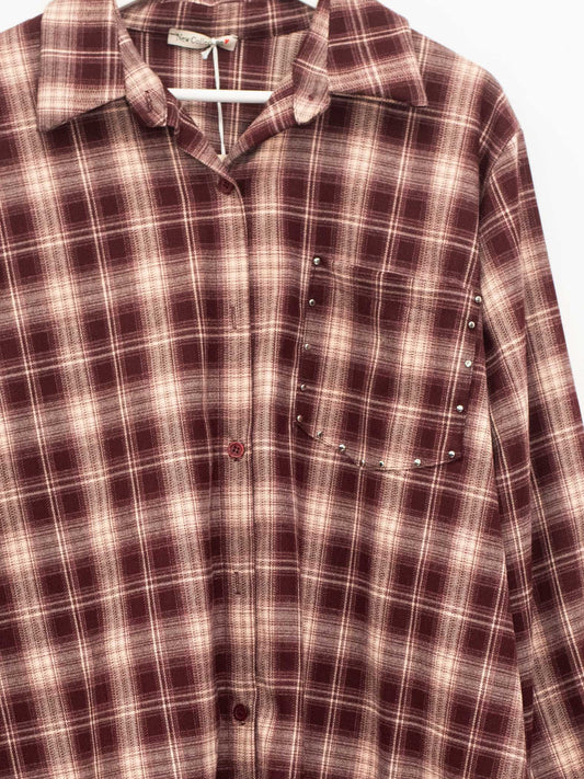 Camicia over quadri borchie