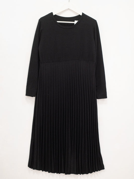 Wool-blend pleated knit dress