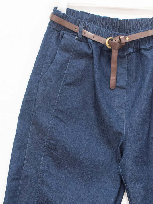 Jeans carrot elasticizzato