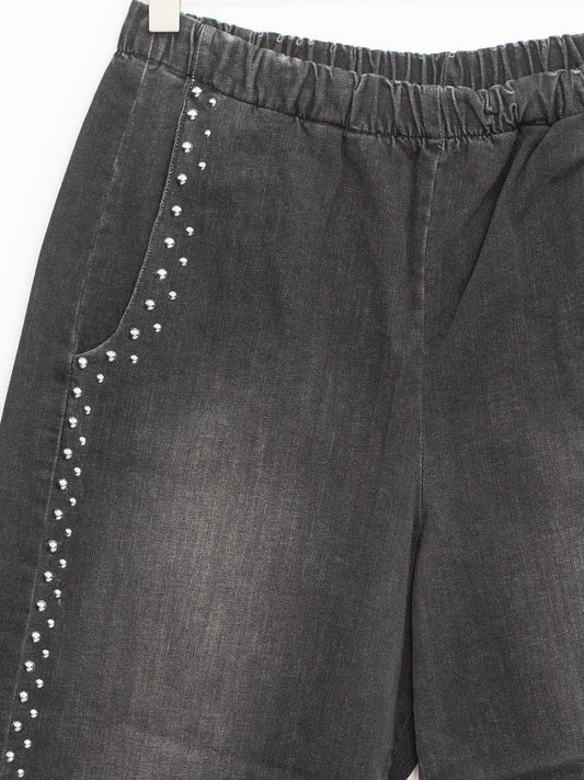 jeans carota borchie