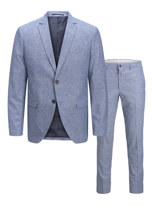 Plus size suit in linen