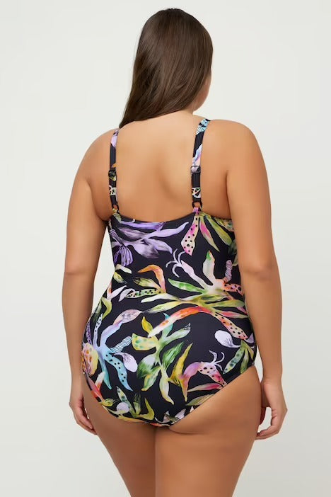 Swimsuit with flowers and soft, removable cups
