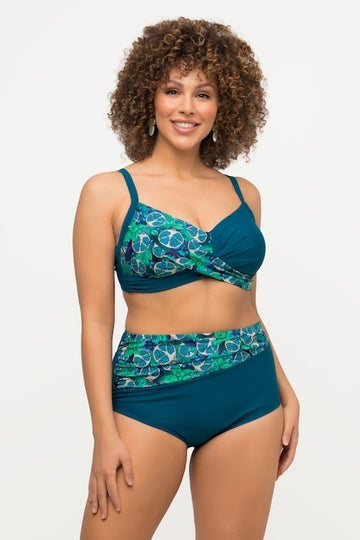 Bikini with a mix of patterns, draping and soft cups